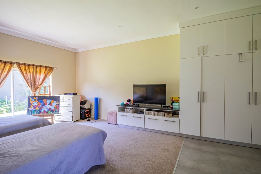 4 Bedroom Property for Sale in Long Acres Country Estate Western Cape
